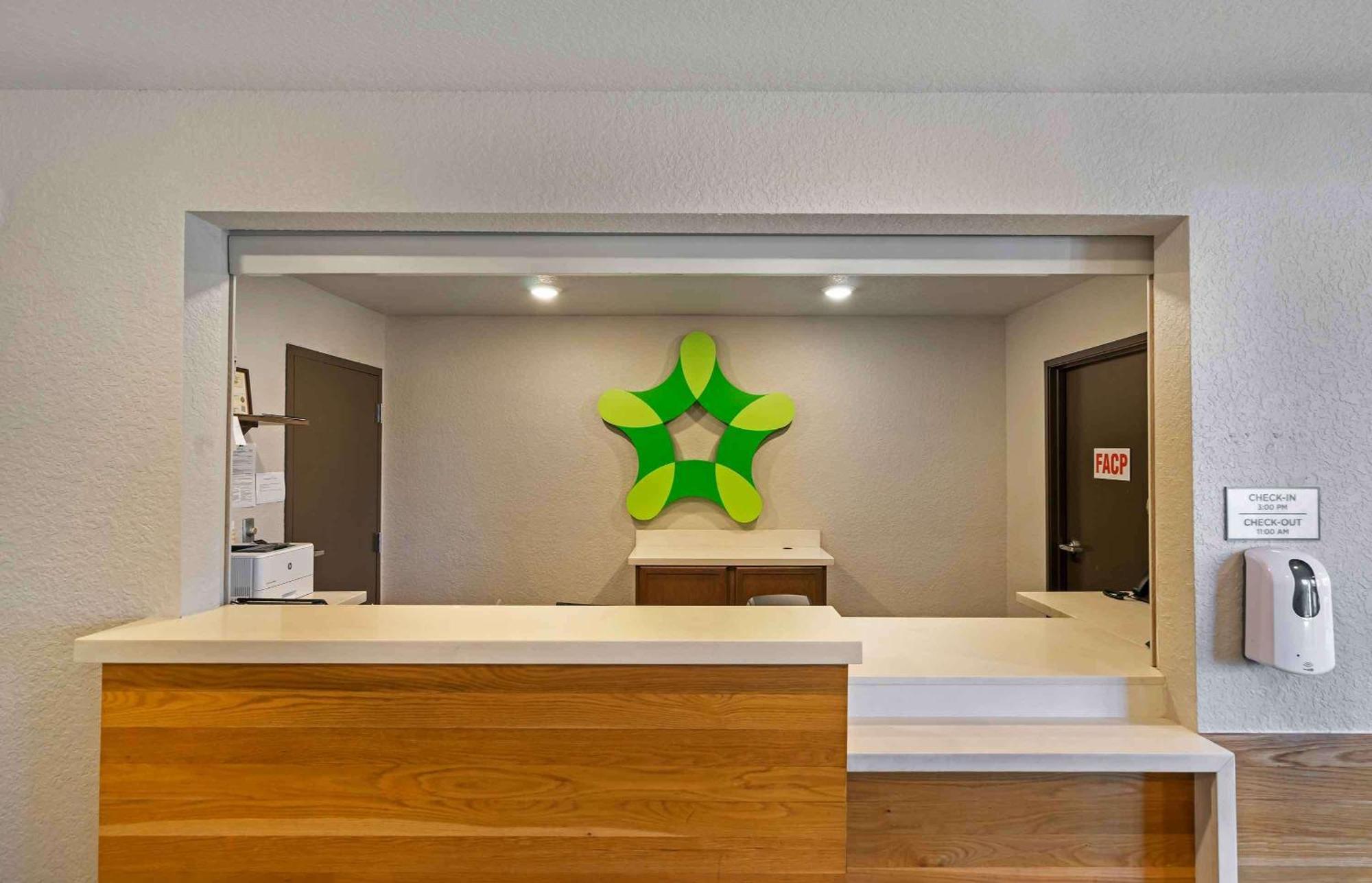 Extended Stay America Select Suites - Tampa - Brandon - East Heartland Zewnętrze zdjęcie