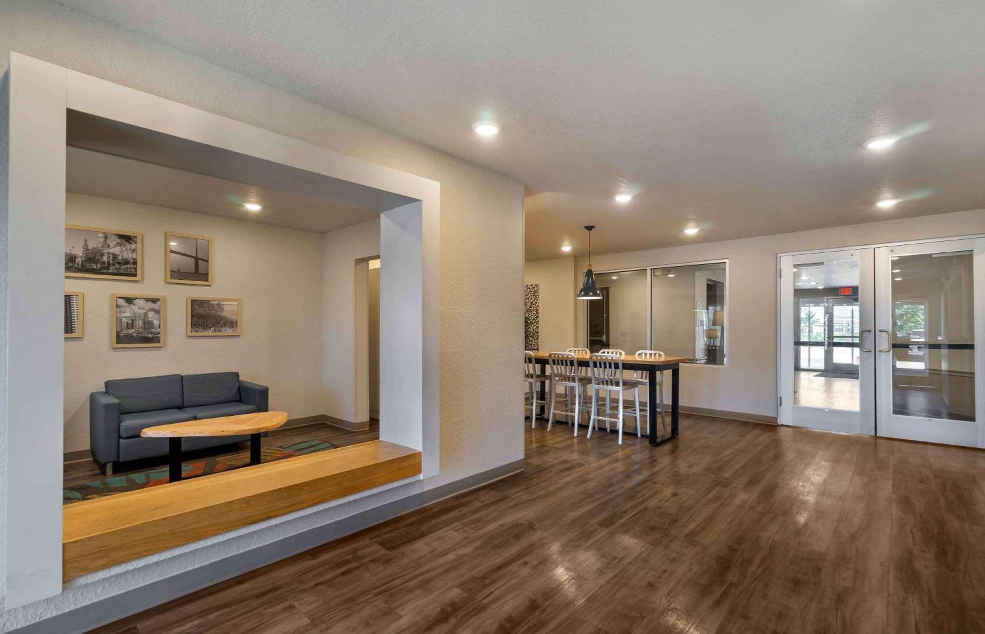 Extended Stay America Select Suites - Tampa - Brandon - East Heartland Zewnętrze zdjęcie