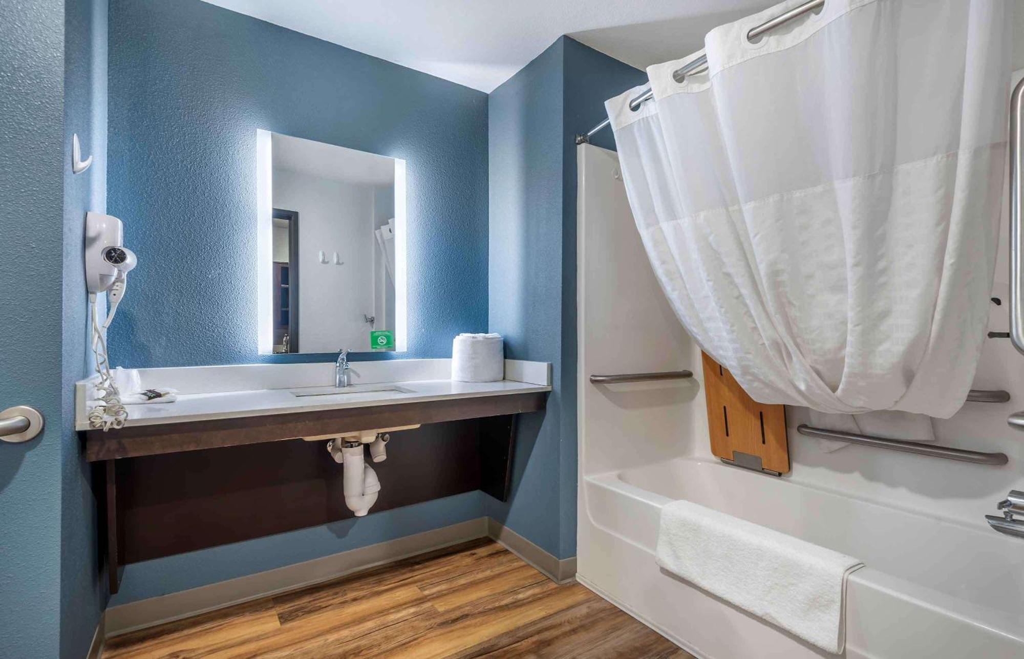 Extended Stay America Select Suites - Tampa - Brandon - East Heartland Zewnętrze zdjęcie