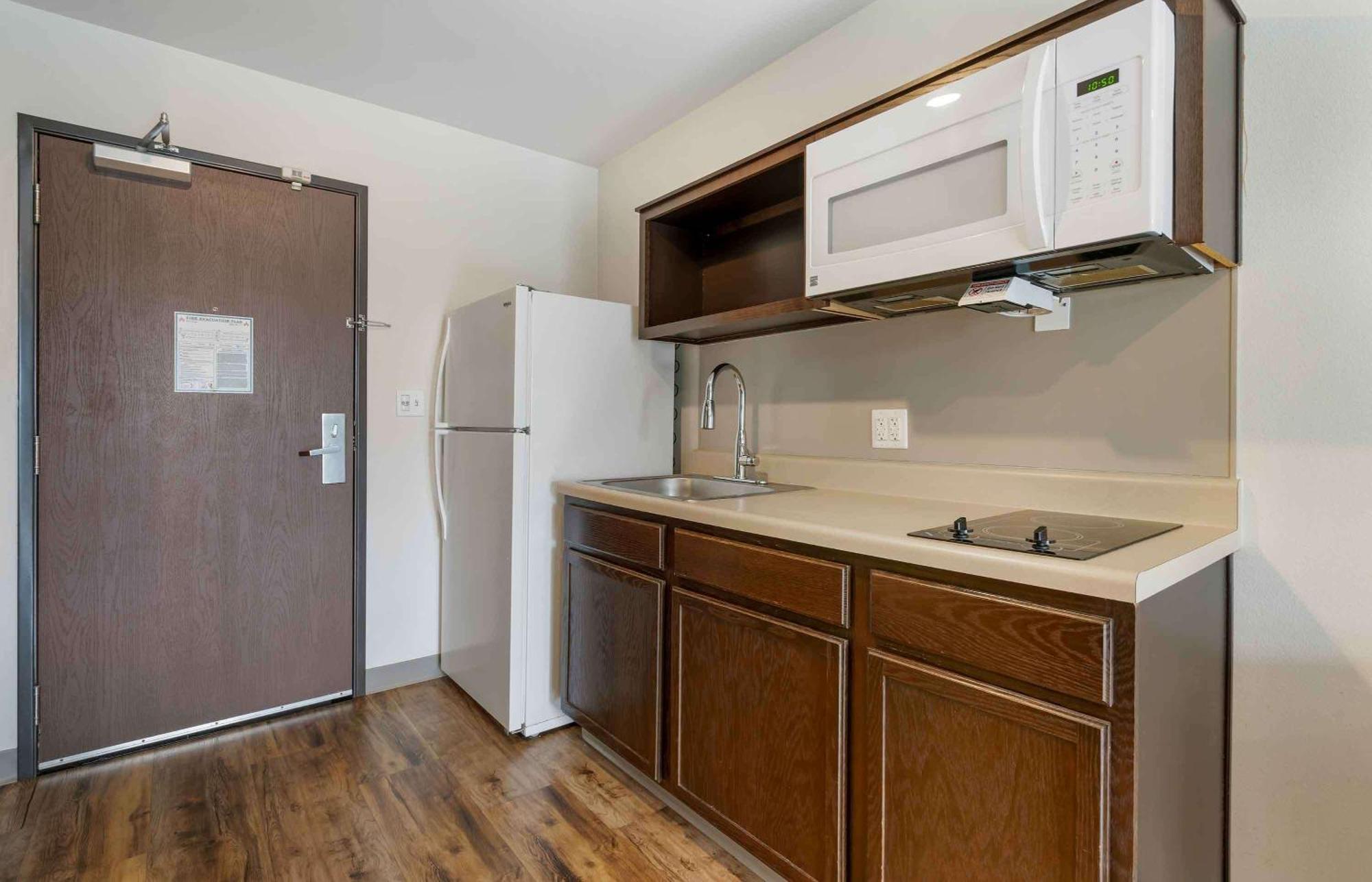 Extended Stay America Select Suites - Tampa - Brandon - East Heartland Zewnętrze zdjęcie