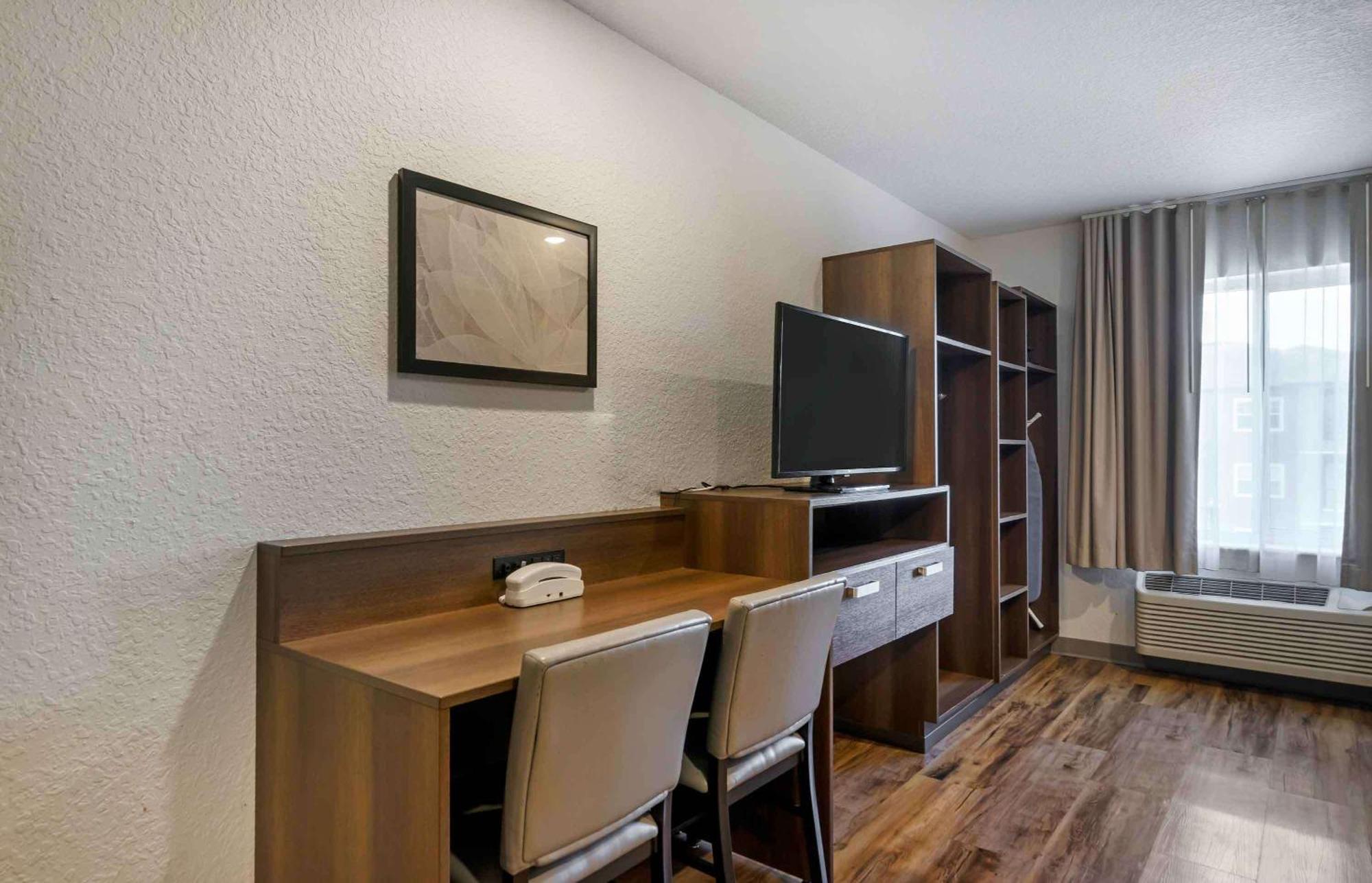 Extended Stay America Select Suites - Tampa - Brandon - East Heartland Zewnętrze zdjęcie
